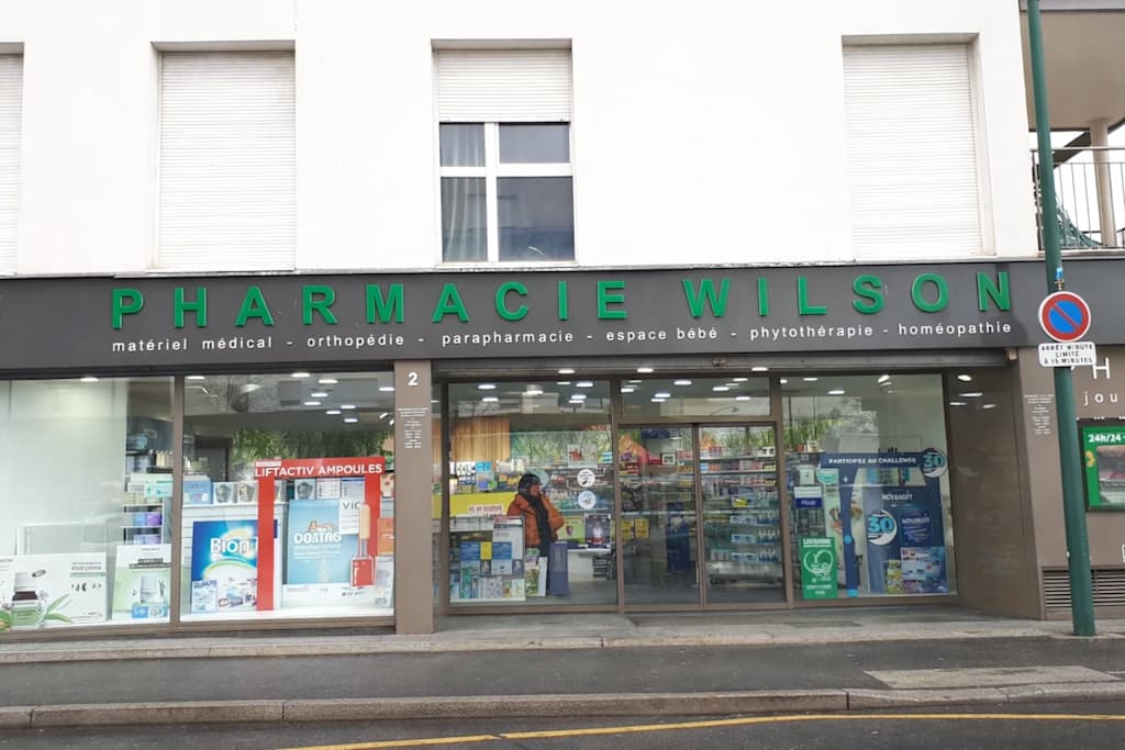 Pharmacie Wilson (Baddou-Mordelet), Diététicien à Reims