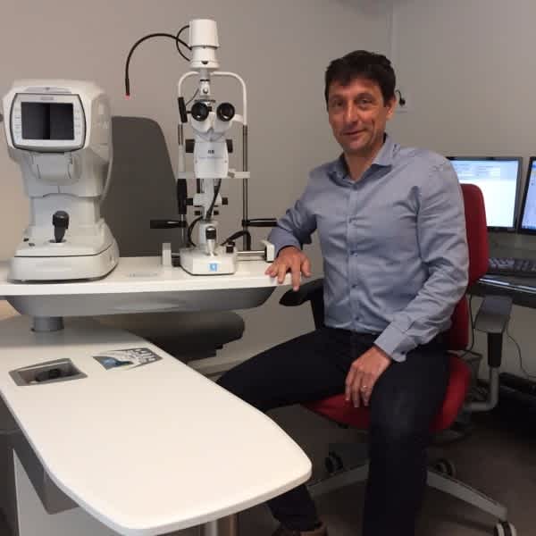 Dr Stefan Conan