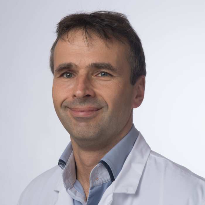 Dr Barnabas Gellen
