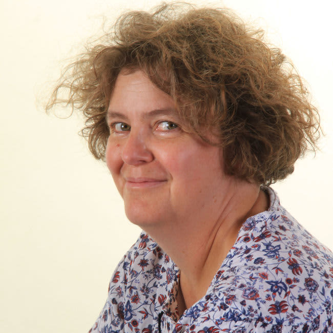 Dr Genevieve Choquet