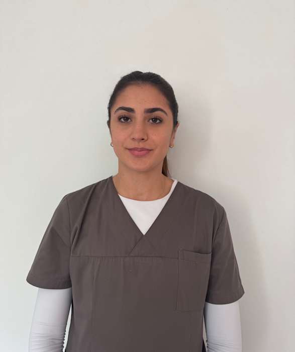 Dr Lona El-Hage, Chirurgien dentiste à Toulouse
