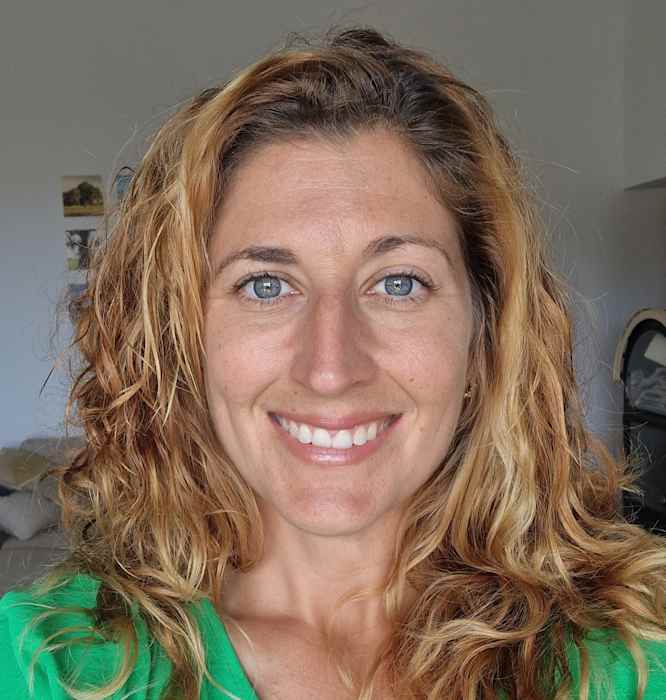 Dr Celia Ponce de León