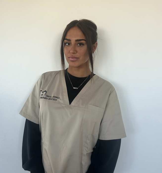 Dr Jessica Teboul