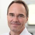 Herr Dr. med. Andreas Handschuh, Orthopde und Unfallchirurg in Schweinfurt  - Doctolib