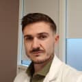 Dr Lucas SPINDLER, Gastro-entérologue et hépatologue à Paris