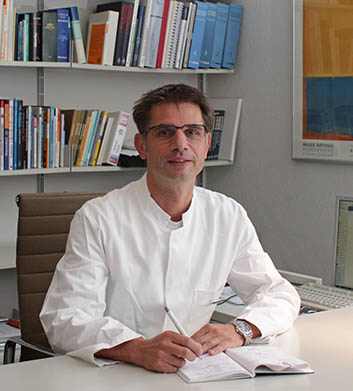 Herr Dr. med. Mirko Vonderach, Gastroenterologe in Oldenburg - Doctolib
